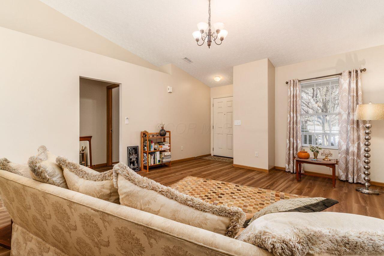 5445 Beresford Street, 220