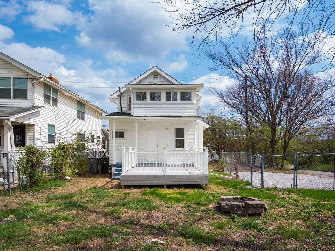 1889 S 4th Street