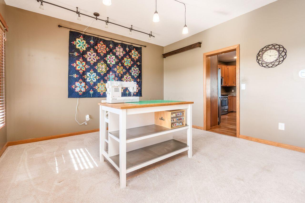 4645 Meadowgrove Drive NW