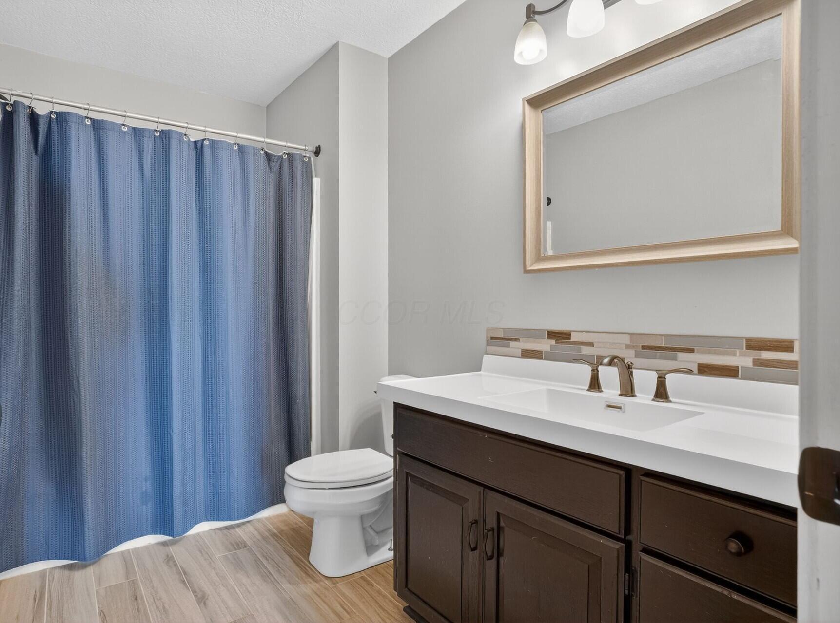 4645 Meadowgrove Drive NW