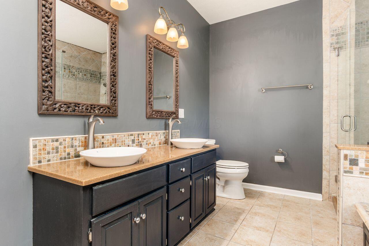 4645 Meadowgrove Drive NW