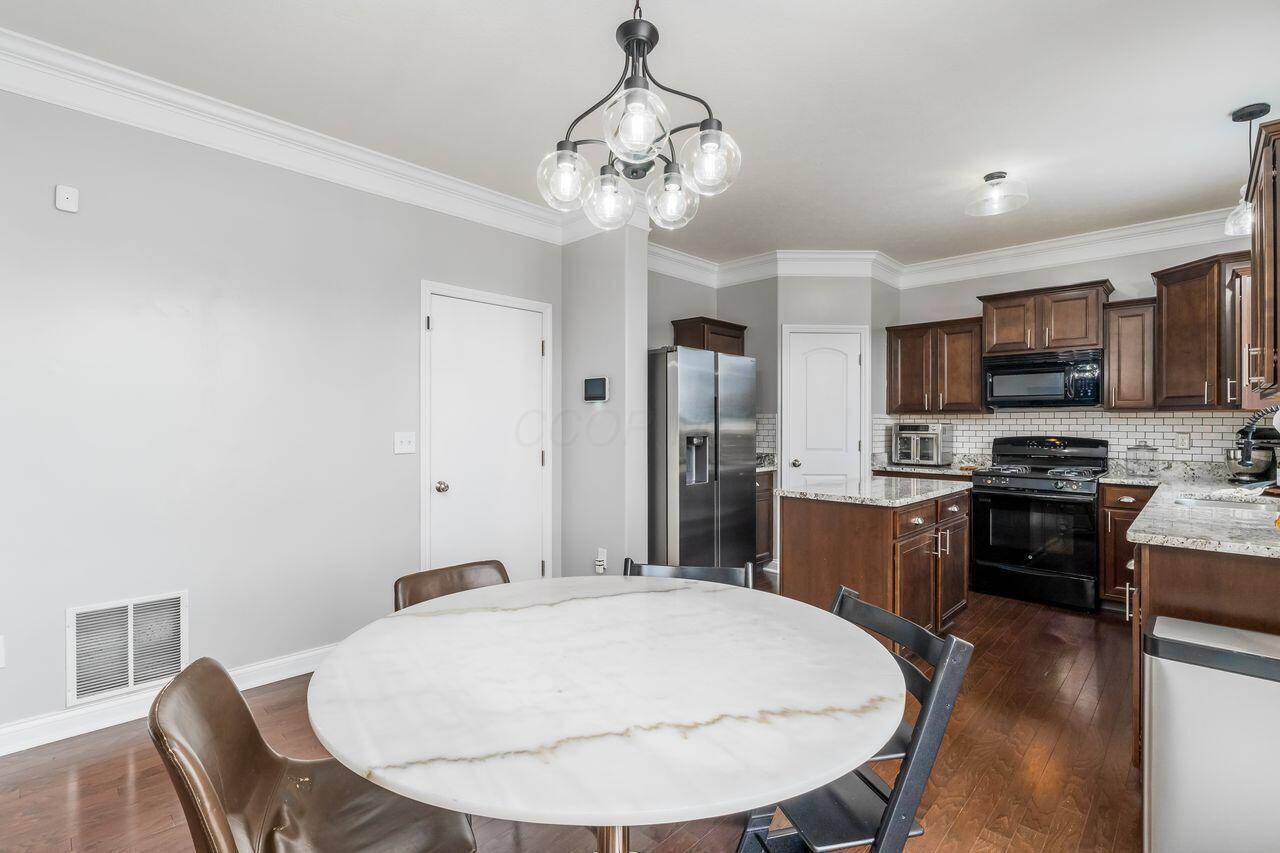 2184 Olde Ridge Court