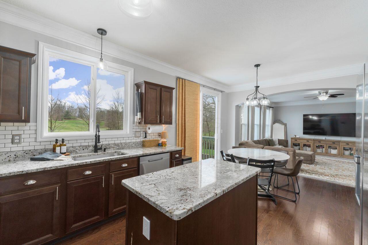 2184 Olde Ridge Court