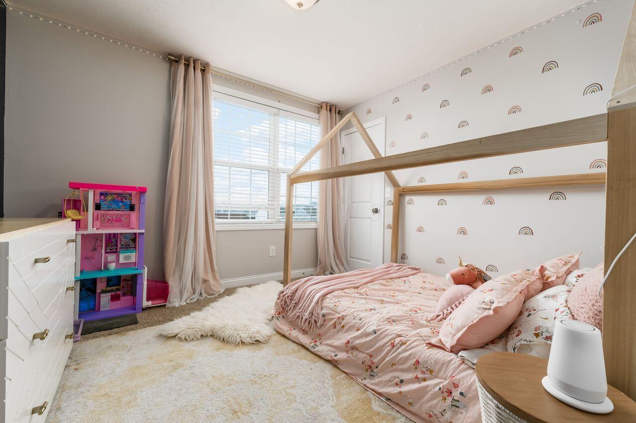 2184 Olde Ridge Court