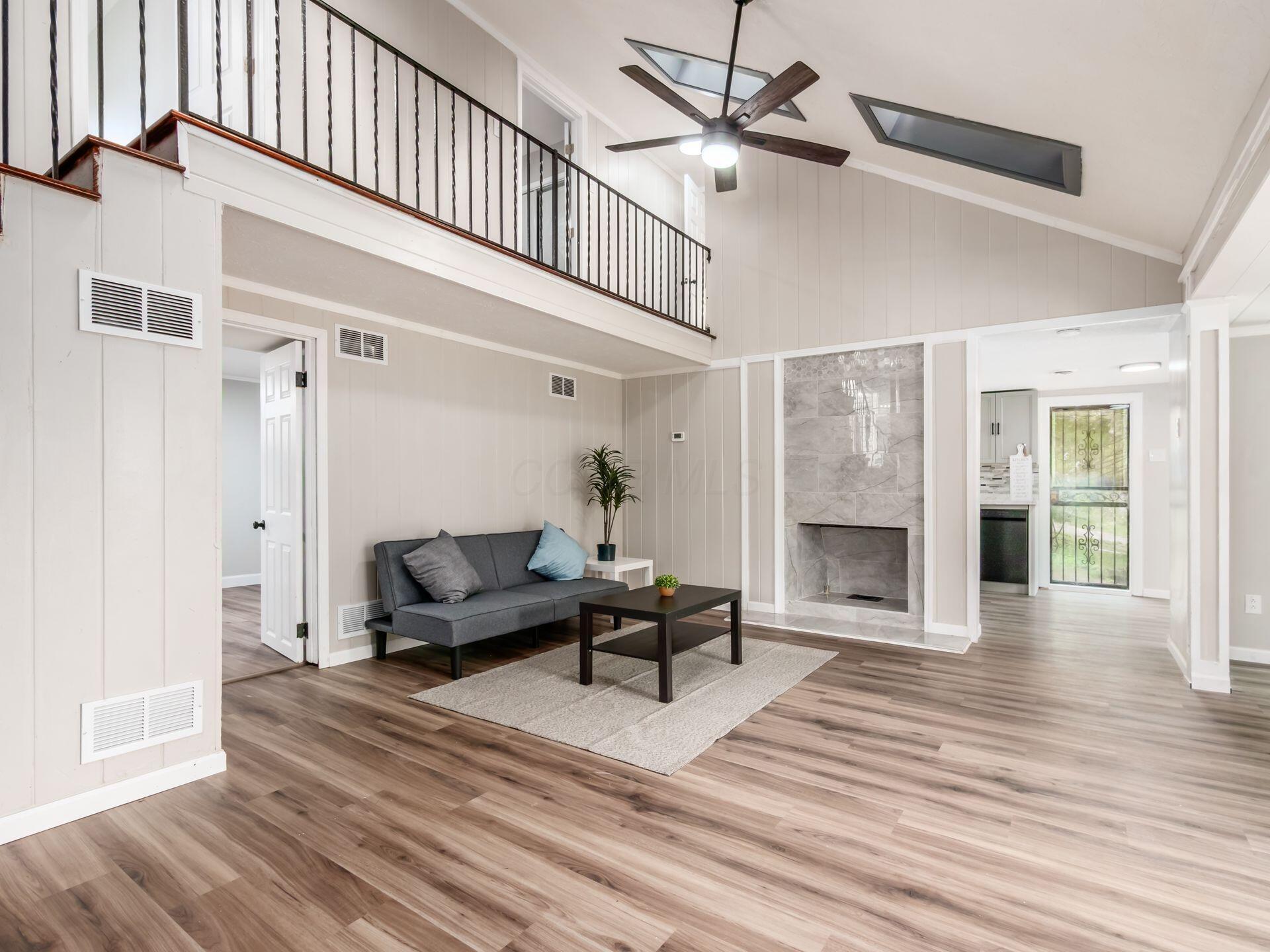 2471 Sunbury Road