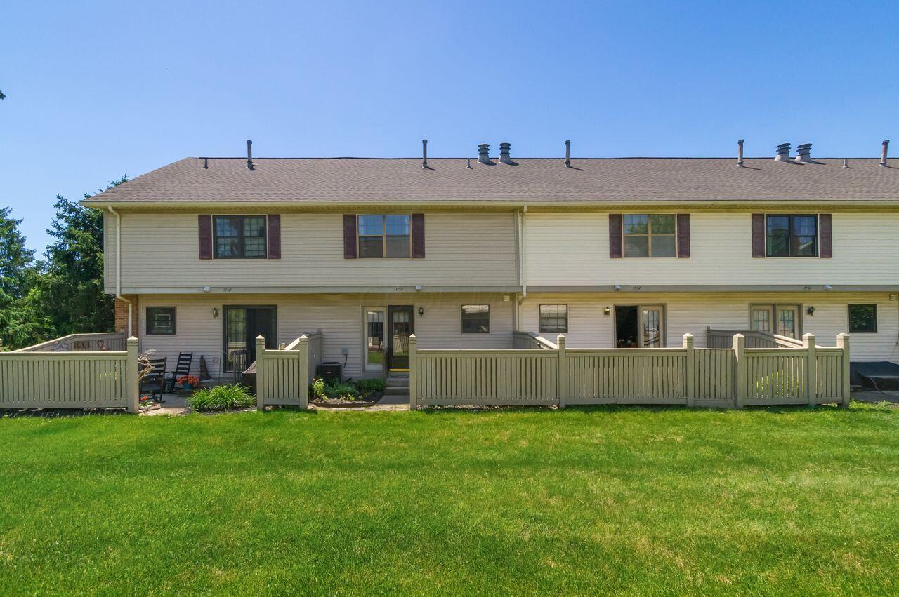1252 Somerset Way