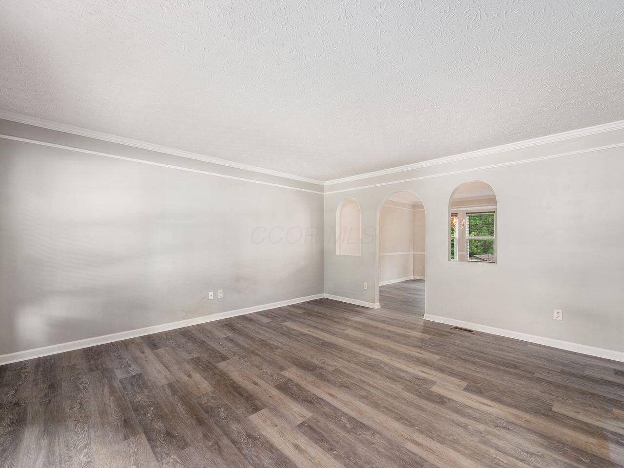 124 Long Hollow Drive
