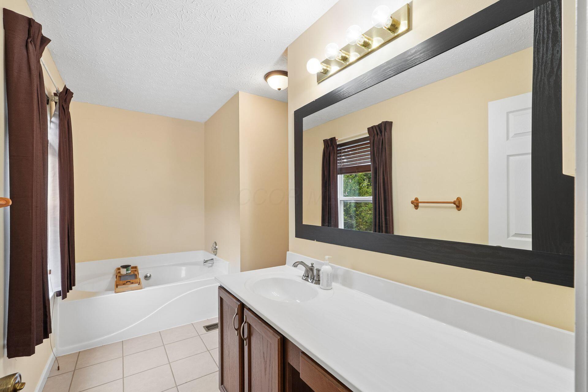 124 Long Hollow Drive