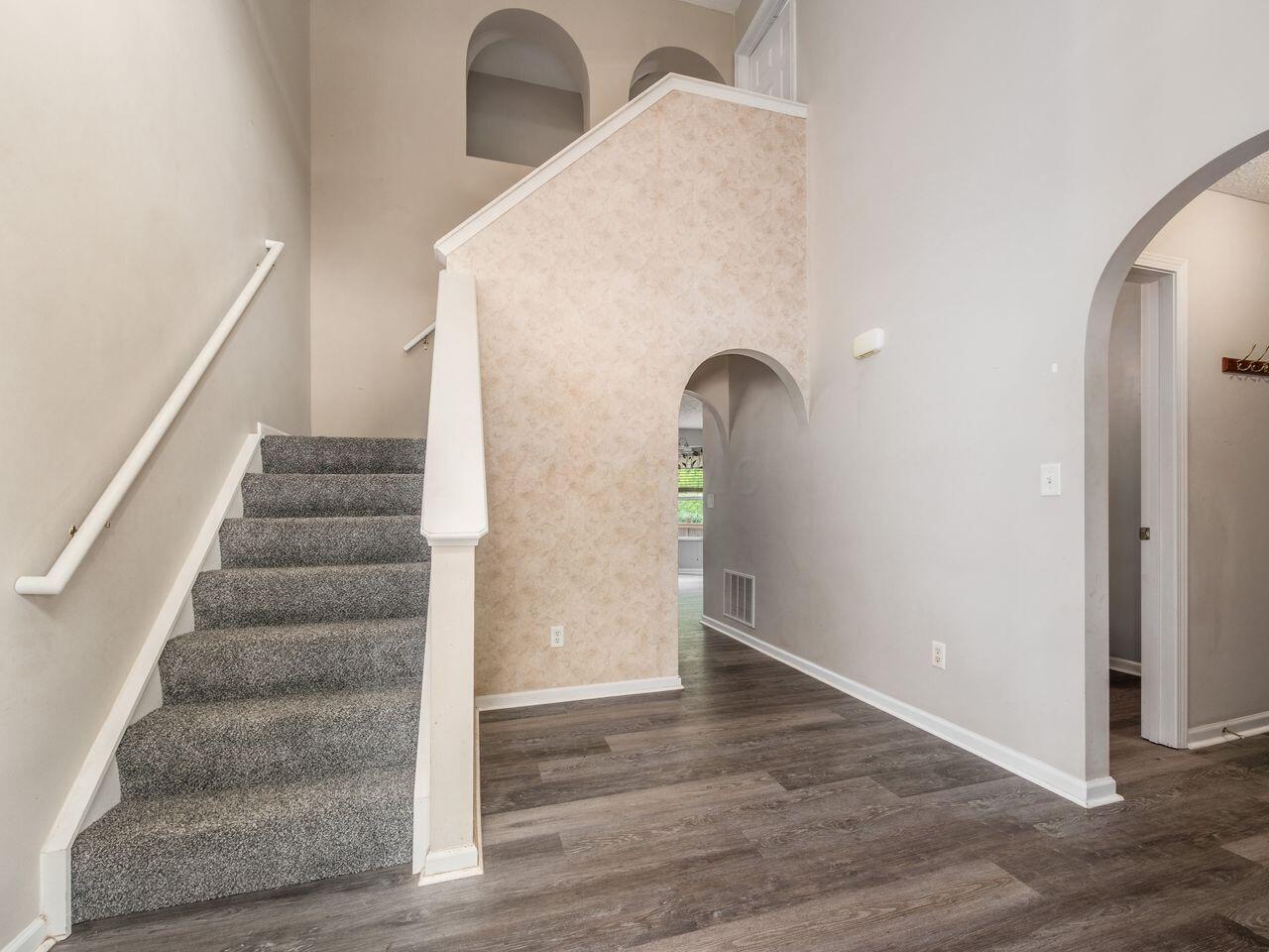 124 Long Hollow Drive