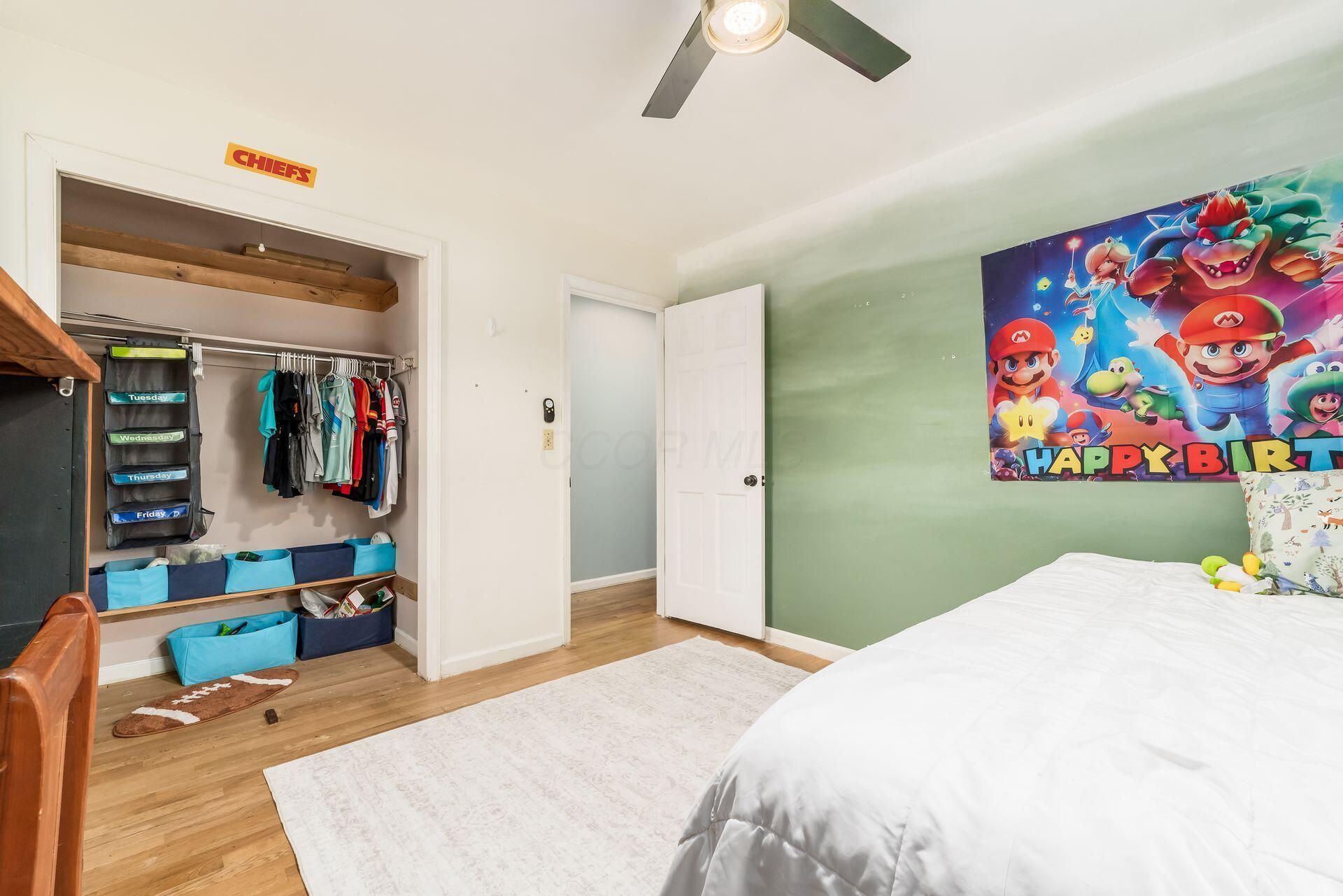 562 Mapleview Lane