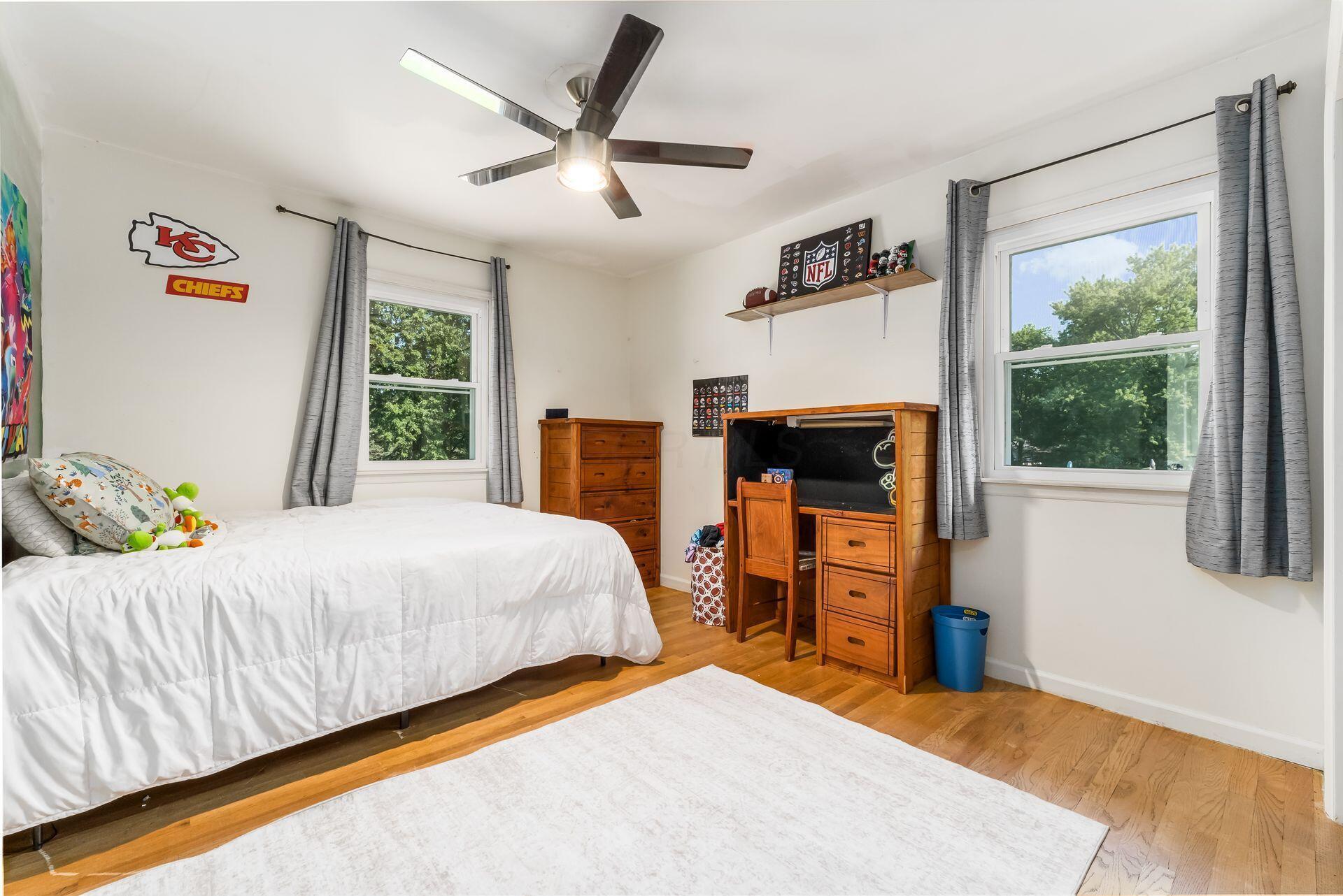 562 Mapleview Lane