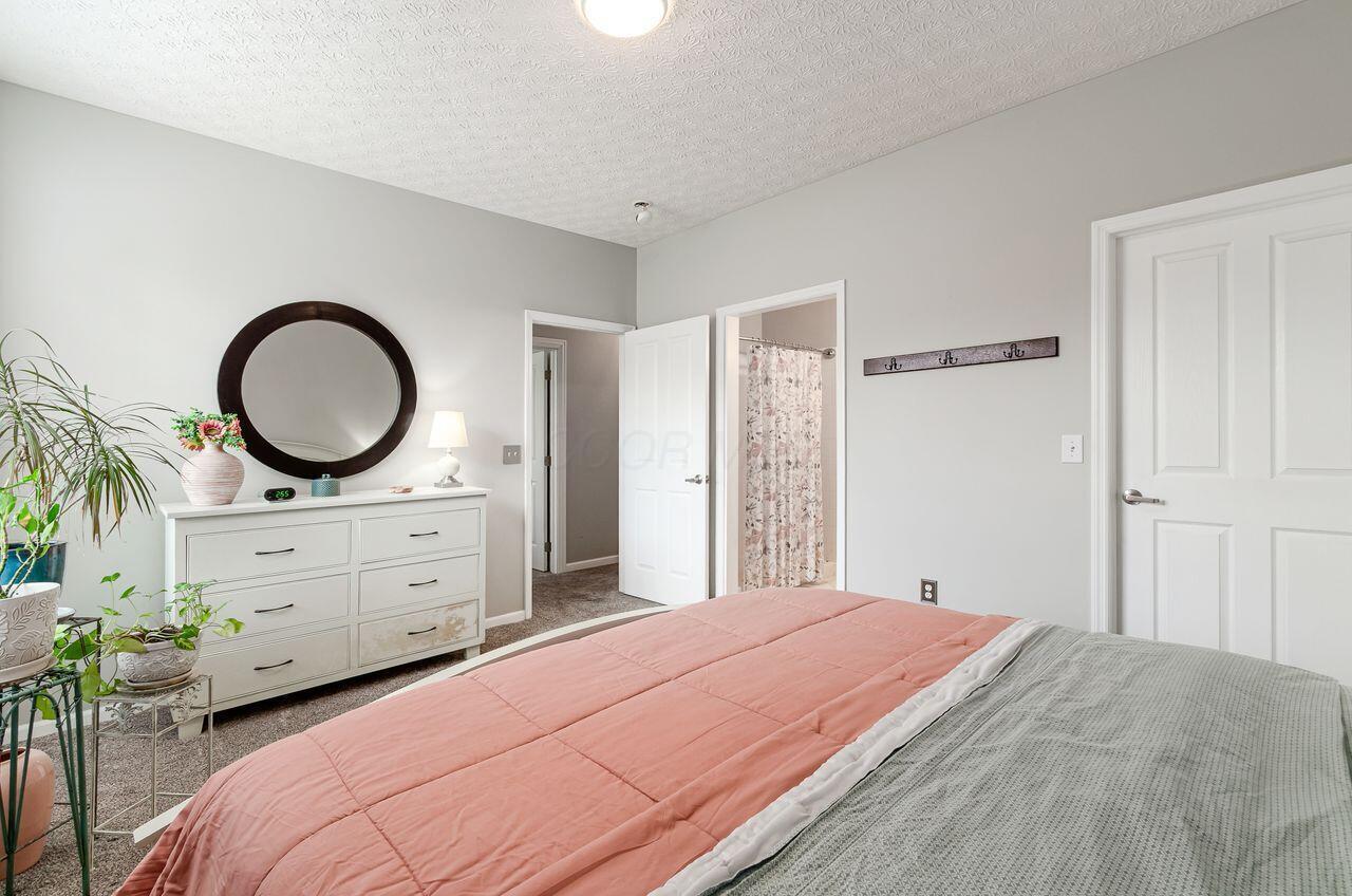 1499 Cascade Drive, 24