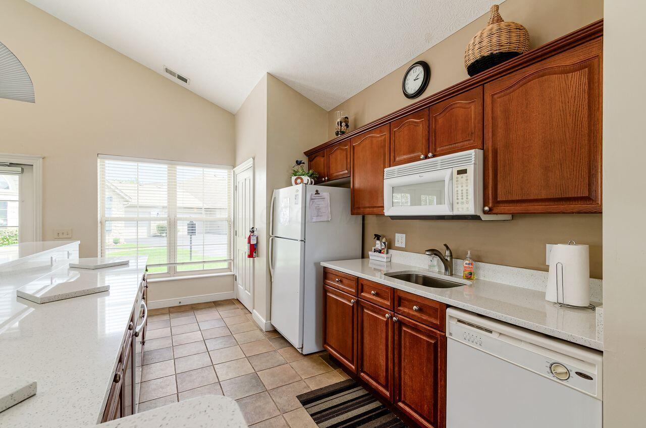 1499 Cascade Drive, 24