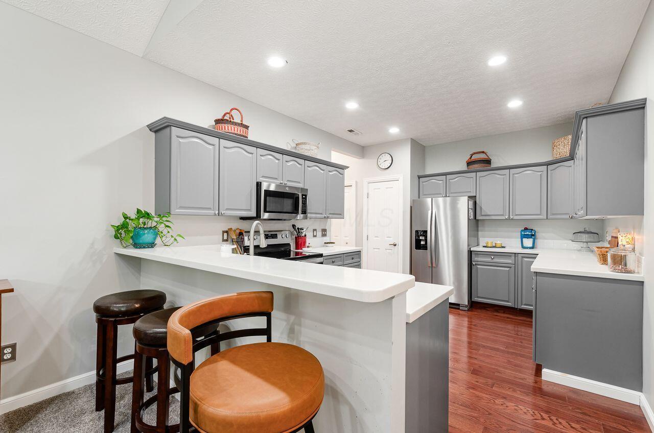 1499 Cascade Drive, 24