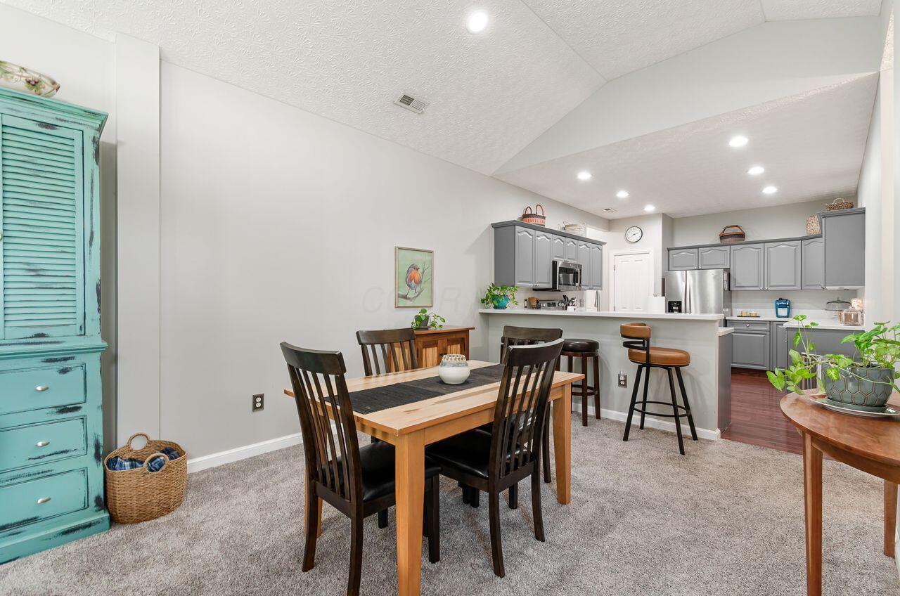 1499 Cascade Drive, 24