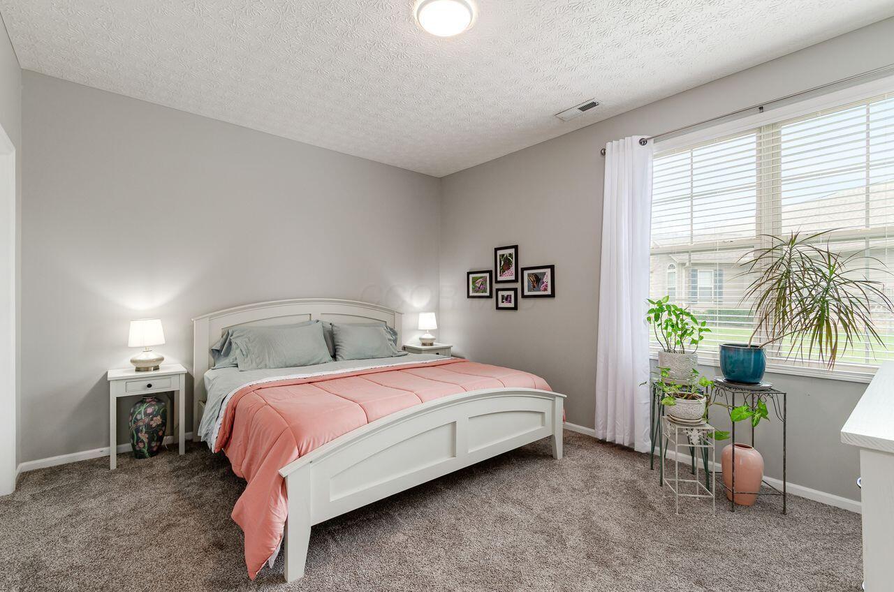 1499 Cascade Drive, 24
