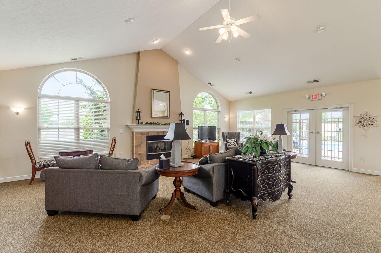 1499 Cascade Drive, 24