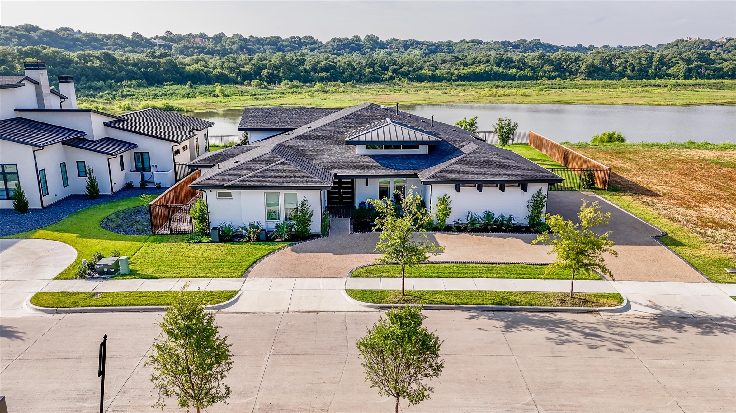 1418 Isle Cove Drive