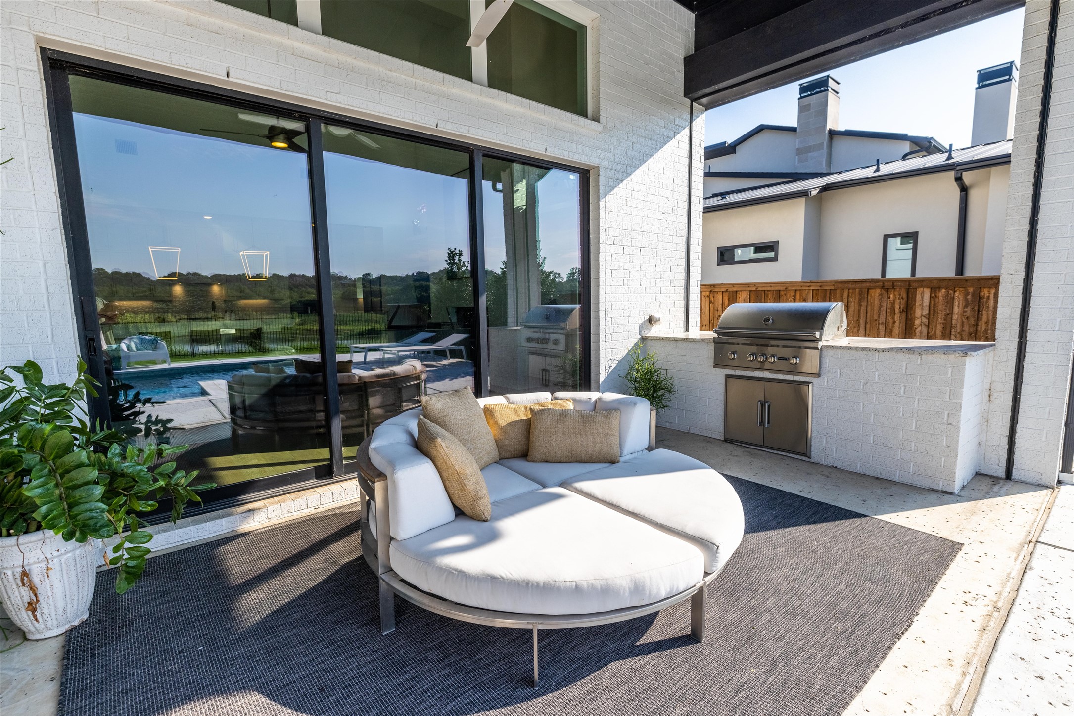 1418 Isle Cove Drive