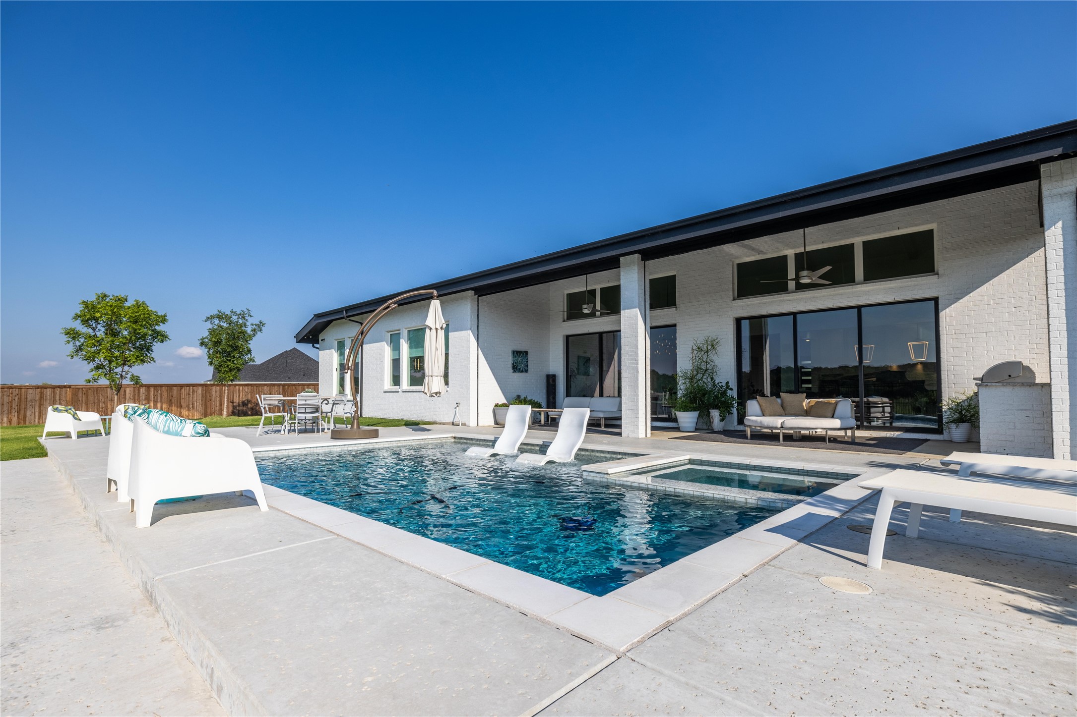 1418 Isle Cove Drive
