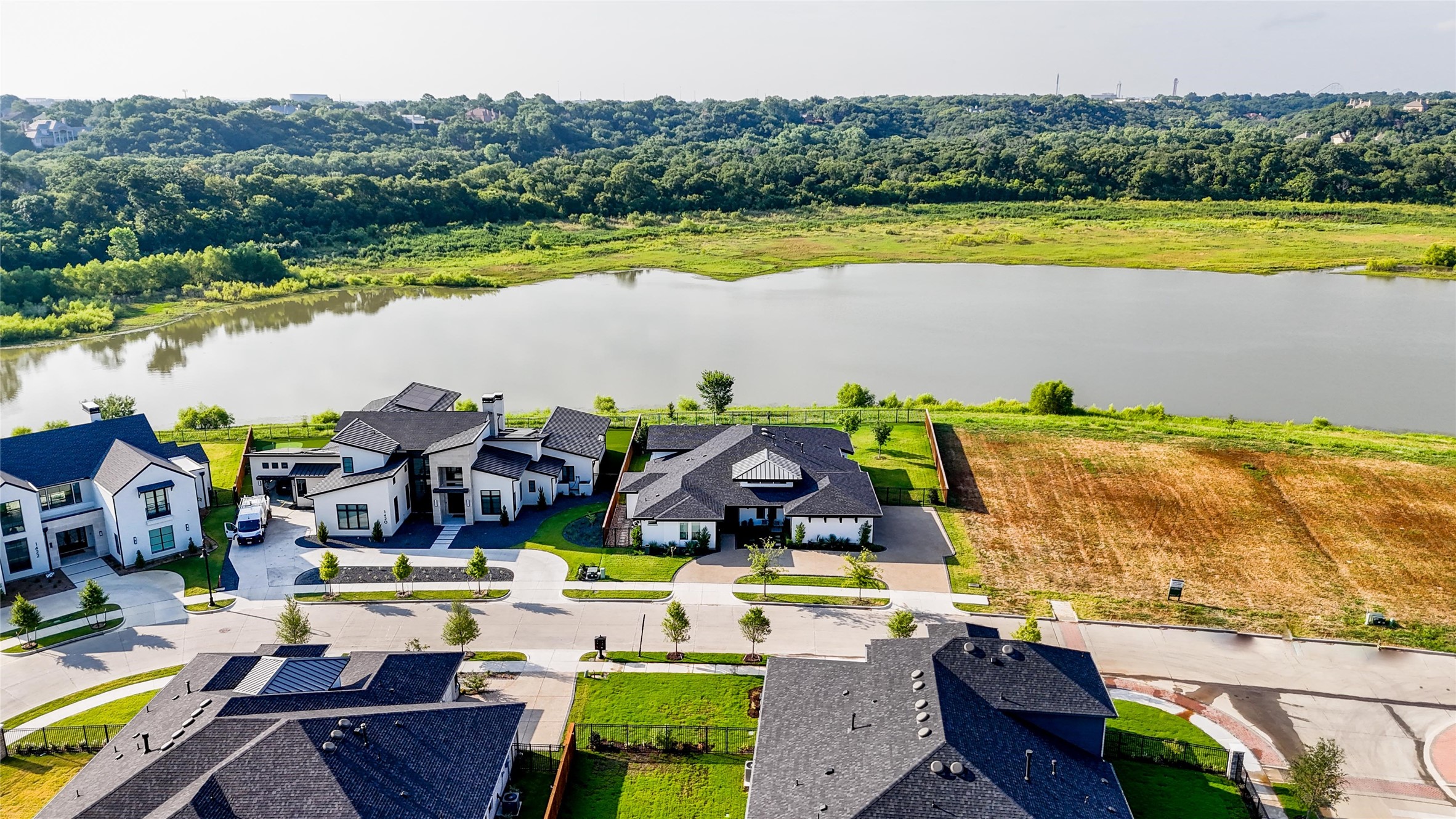 1418 Isle Cove Drive