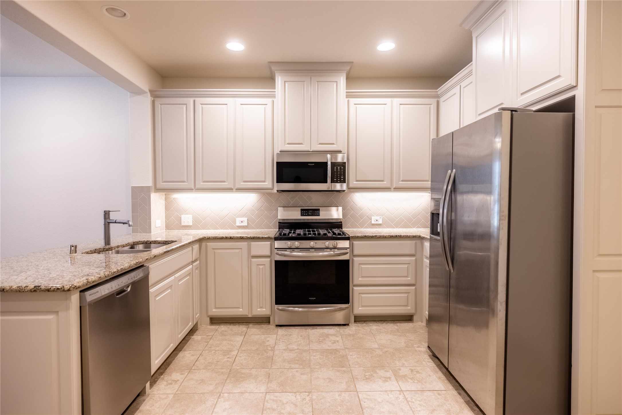 4250 Cascade Sky Drive
