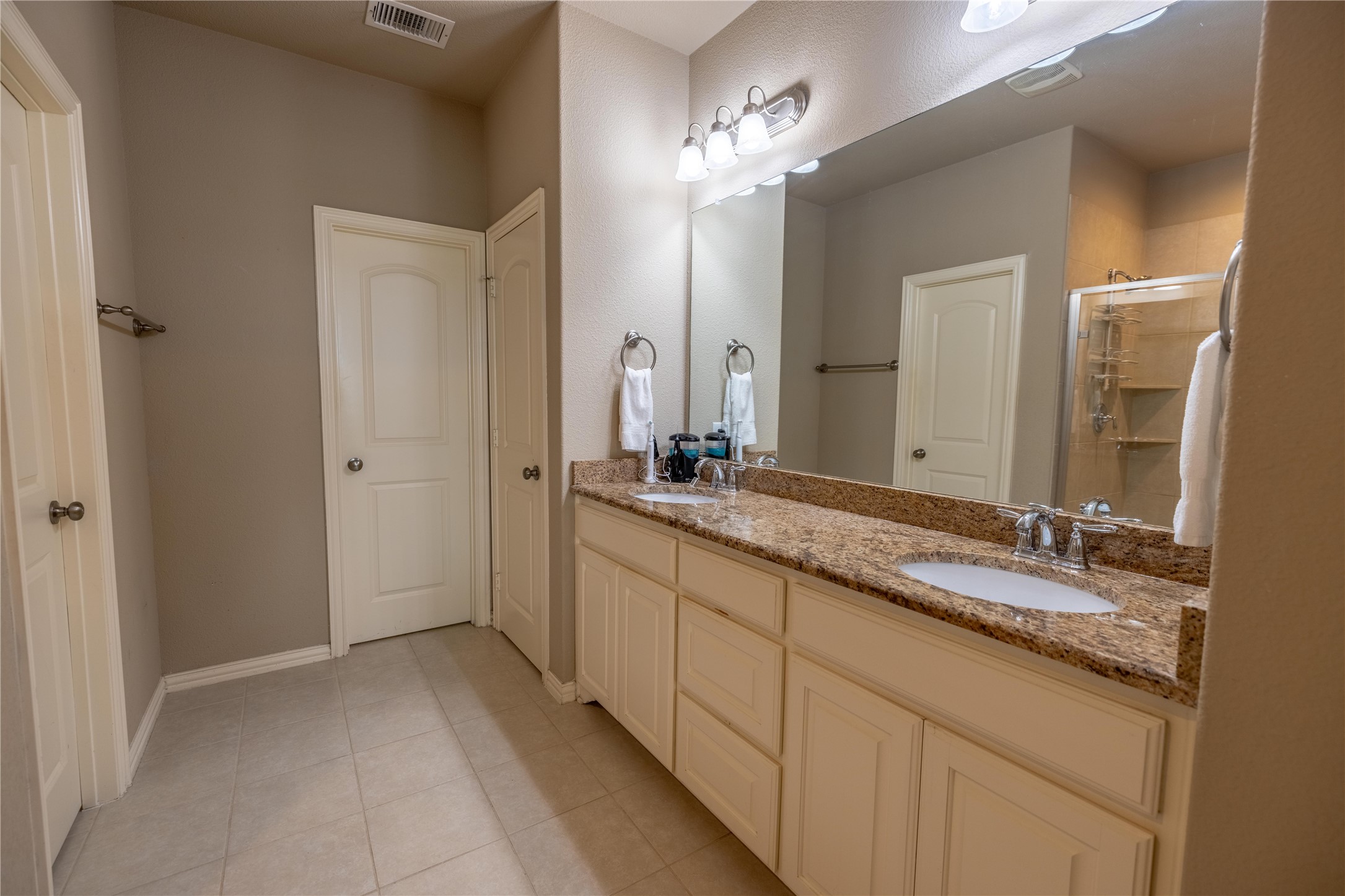 3815 Cascade Sky Drive