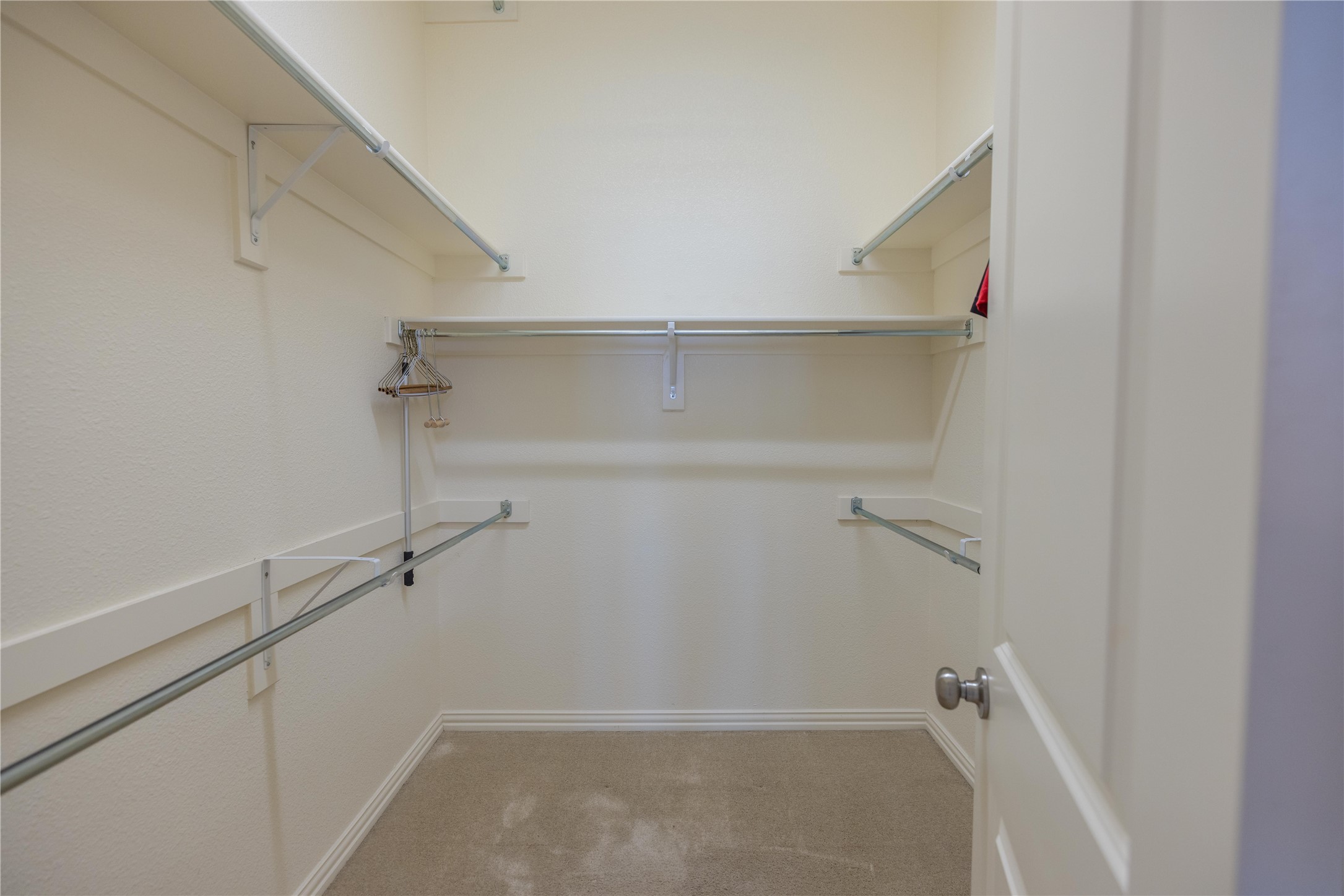3815 Cascade Sky Drive