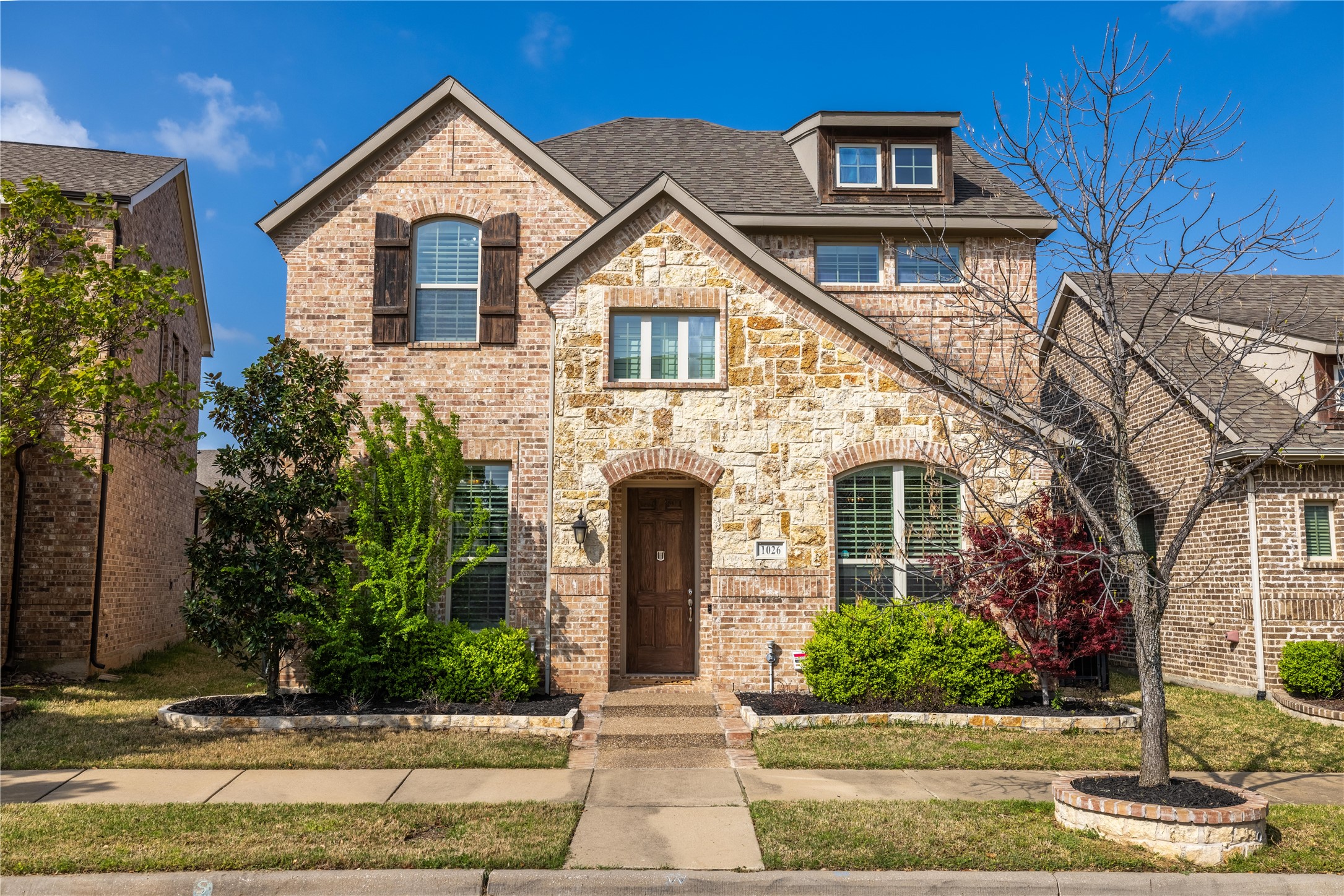 1026 Lone Ivory Trail
