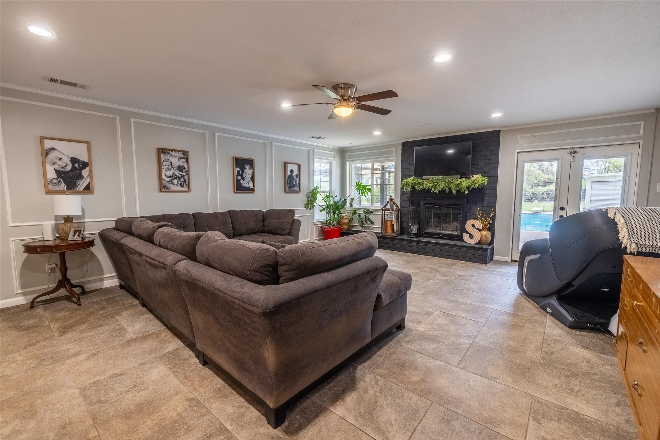 136 Towering Oaks Court