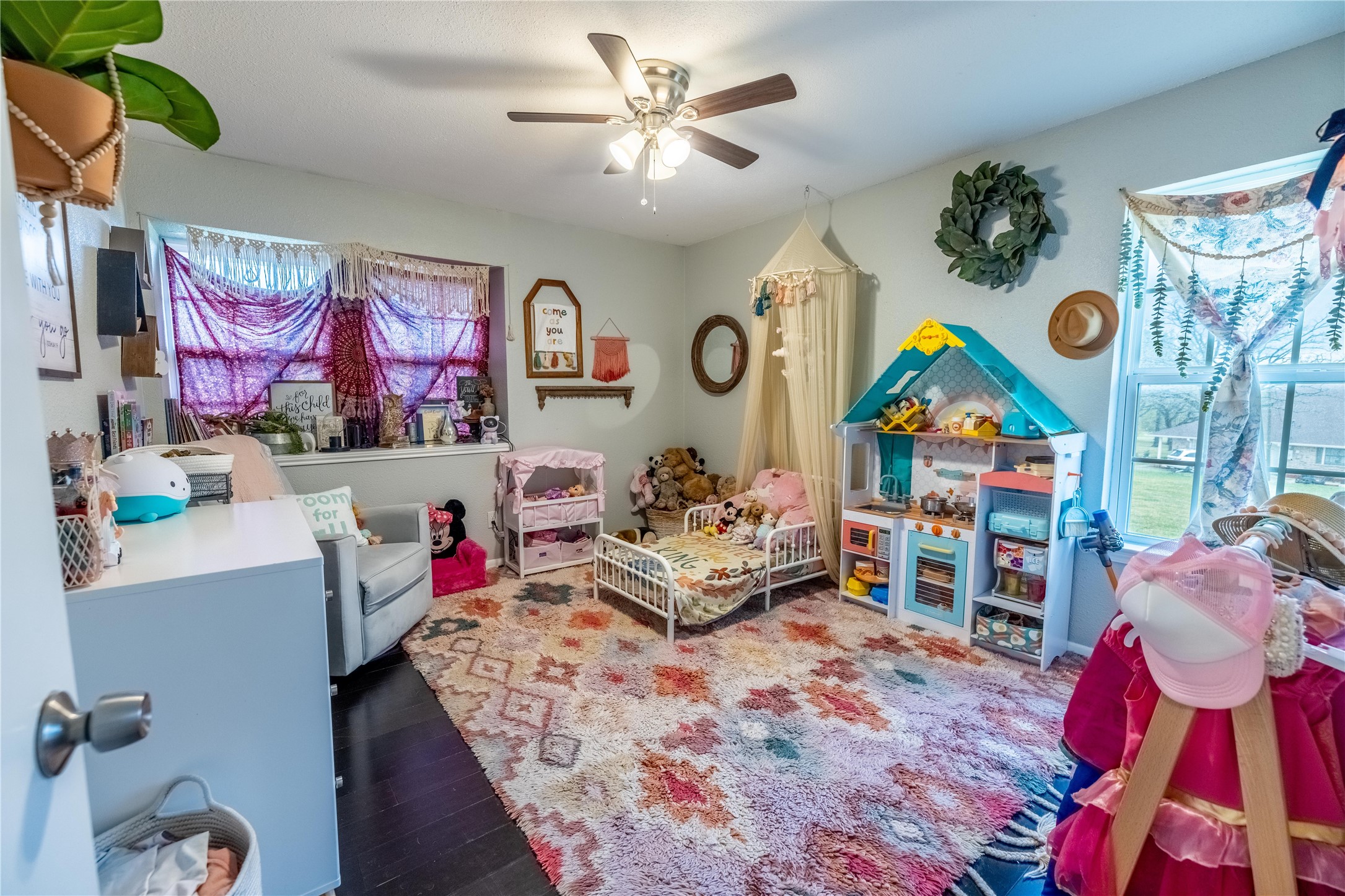 136 Towering Oaks Court