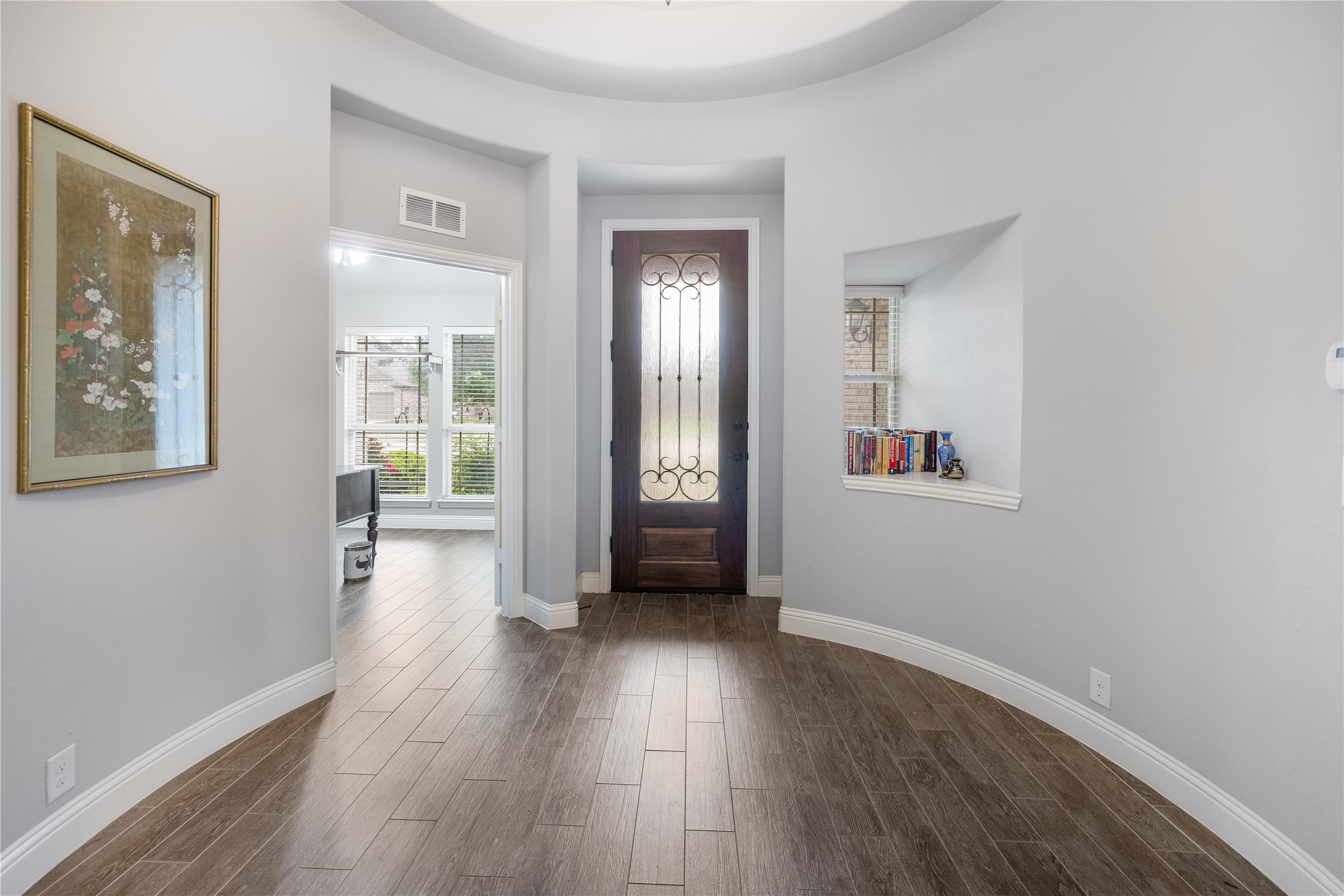 4037 Knightsbridge Lane