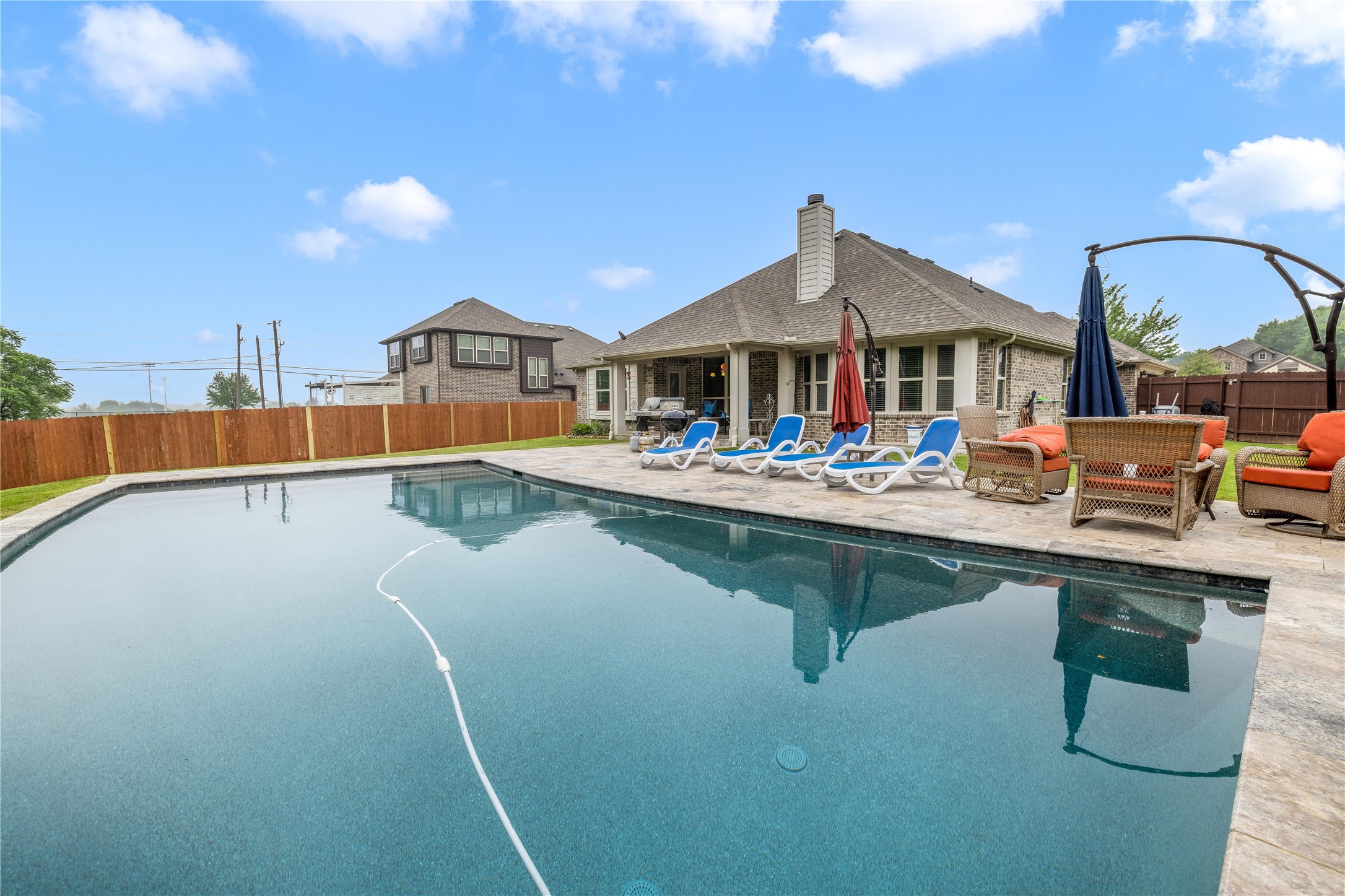 4037 Knightsbridge Lane