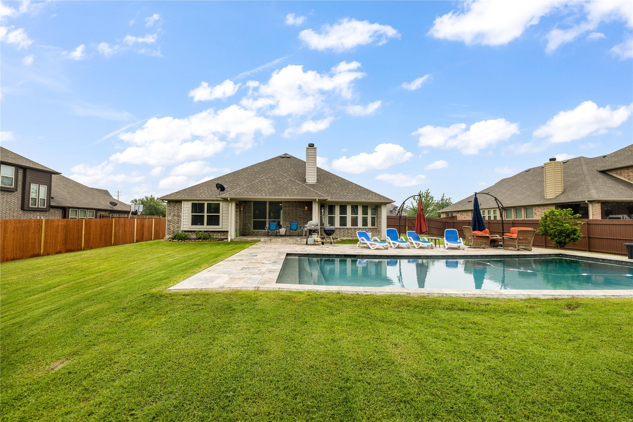 4037 Knightsbridge Lane