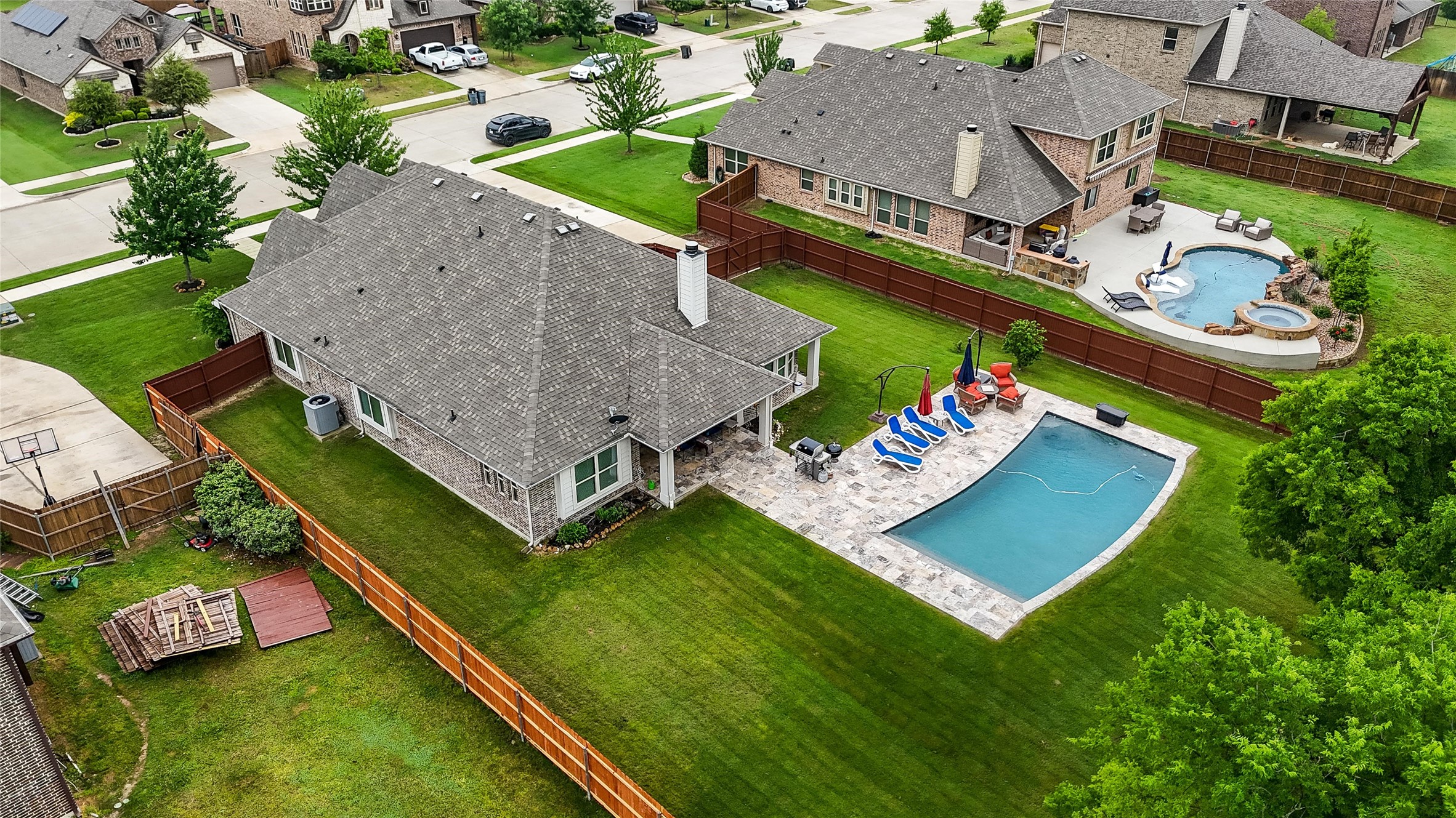 4037 Knightsbridge Lane