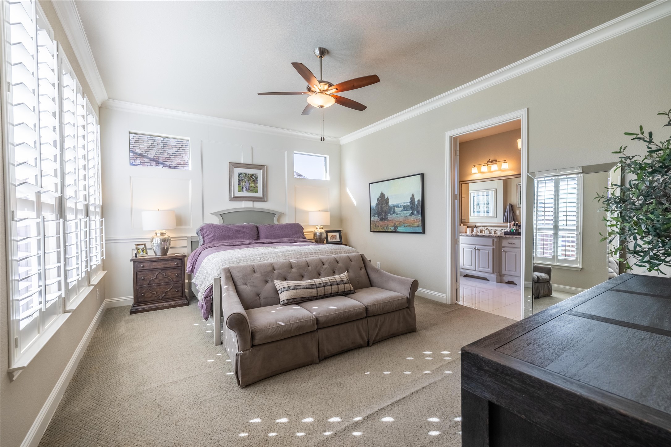 4207 Pearl Crescent Lane