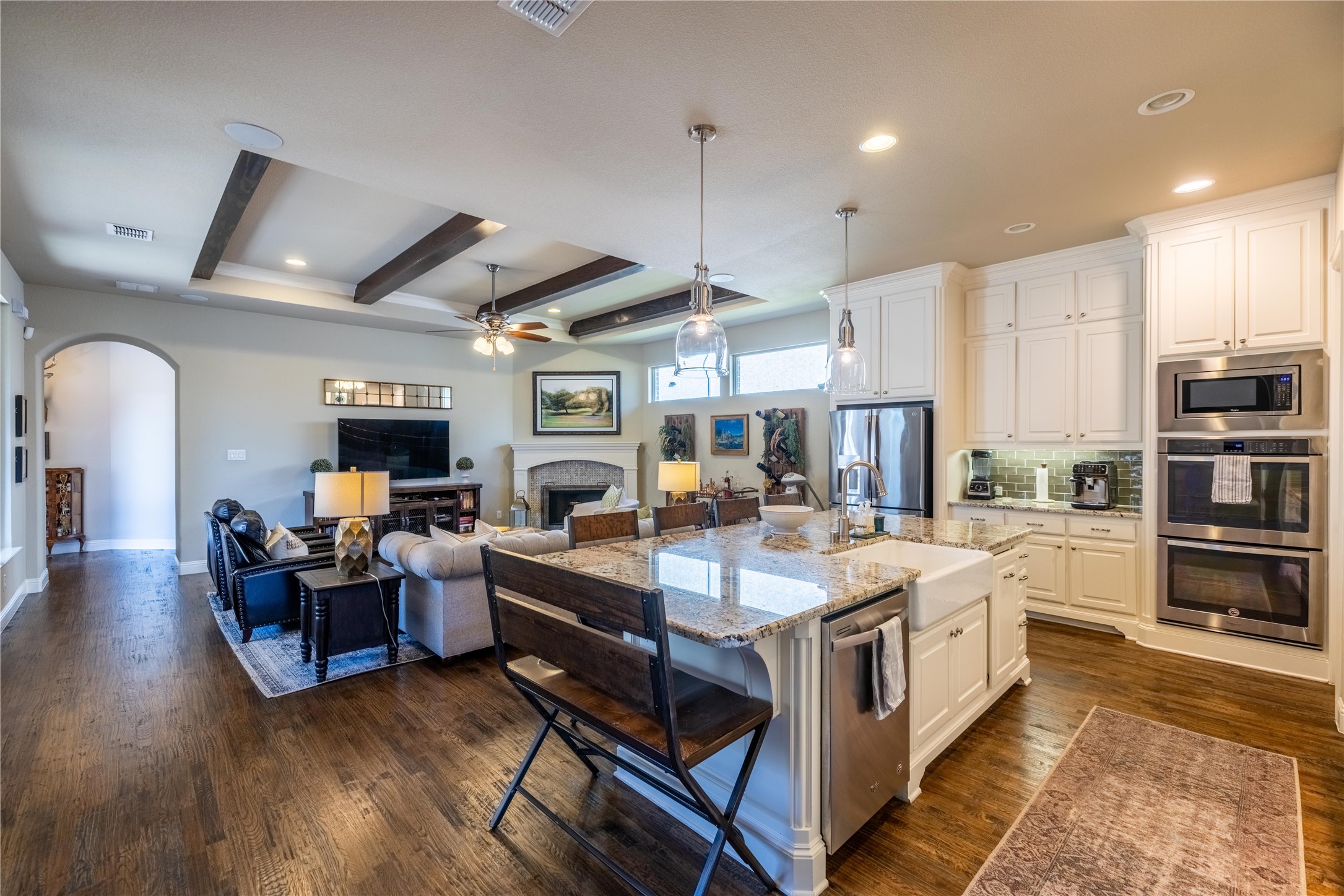 4207 Pearl Crescent Lane