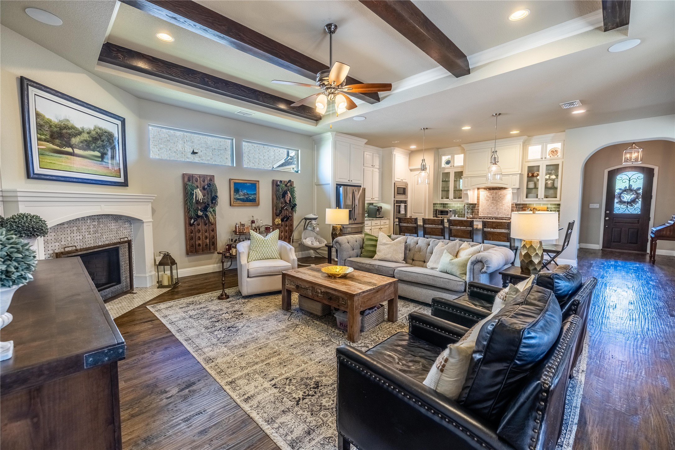 4207 Pearl Crescent Lane