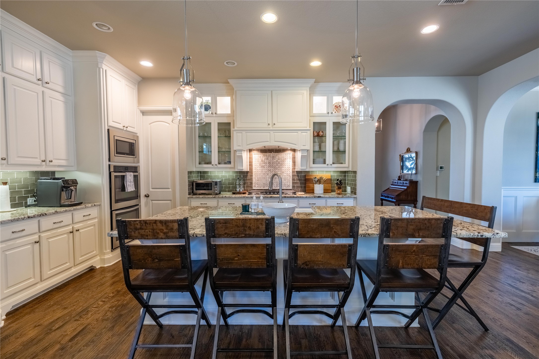 4207 Pearl Crescent Lane