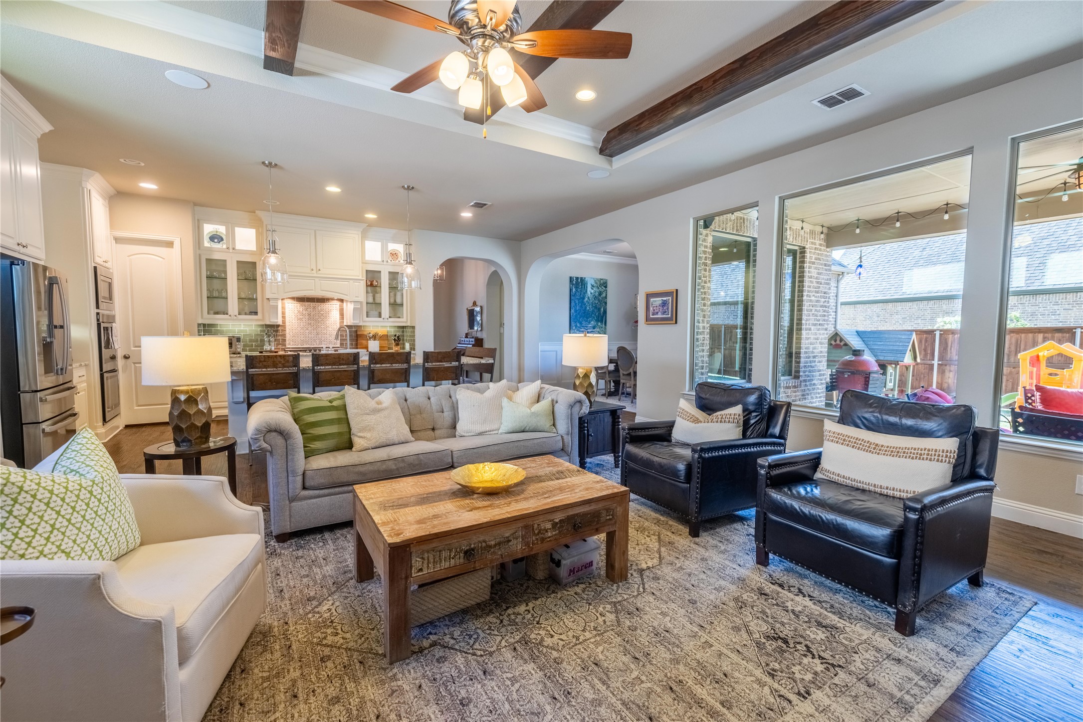 4207 Pearl Crescent Lane