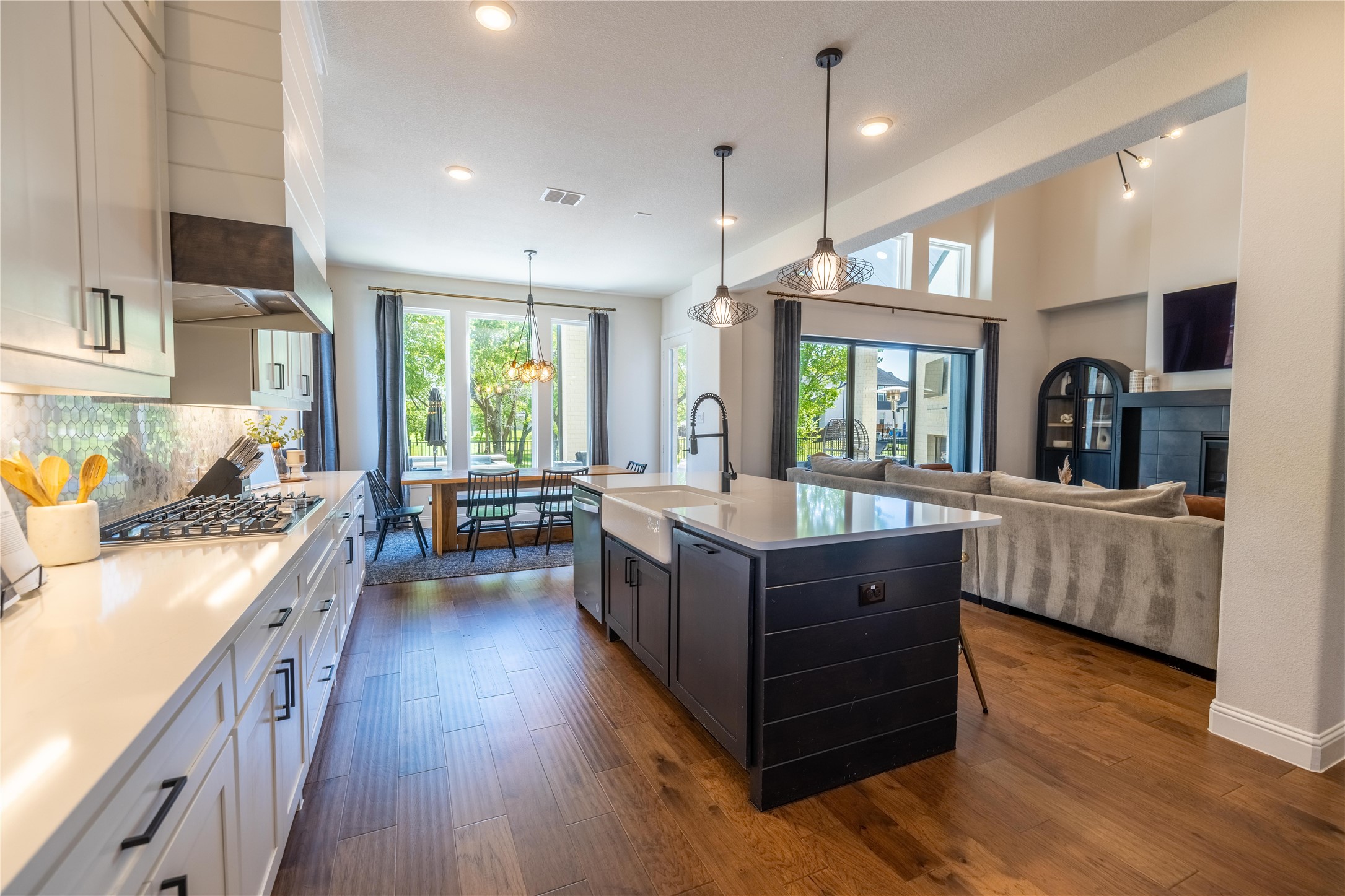 2402 Cornerstone Drive