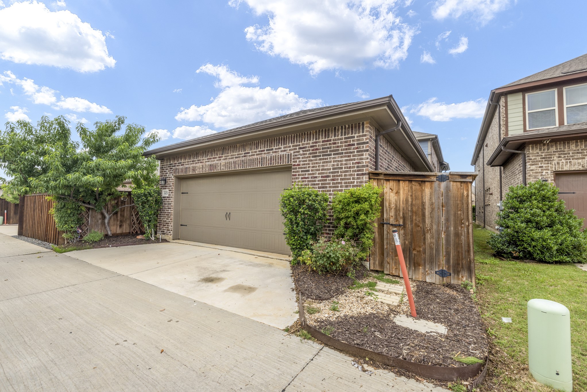 1420 White Squall Trail