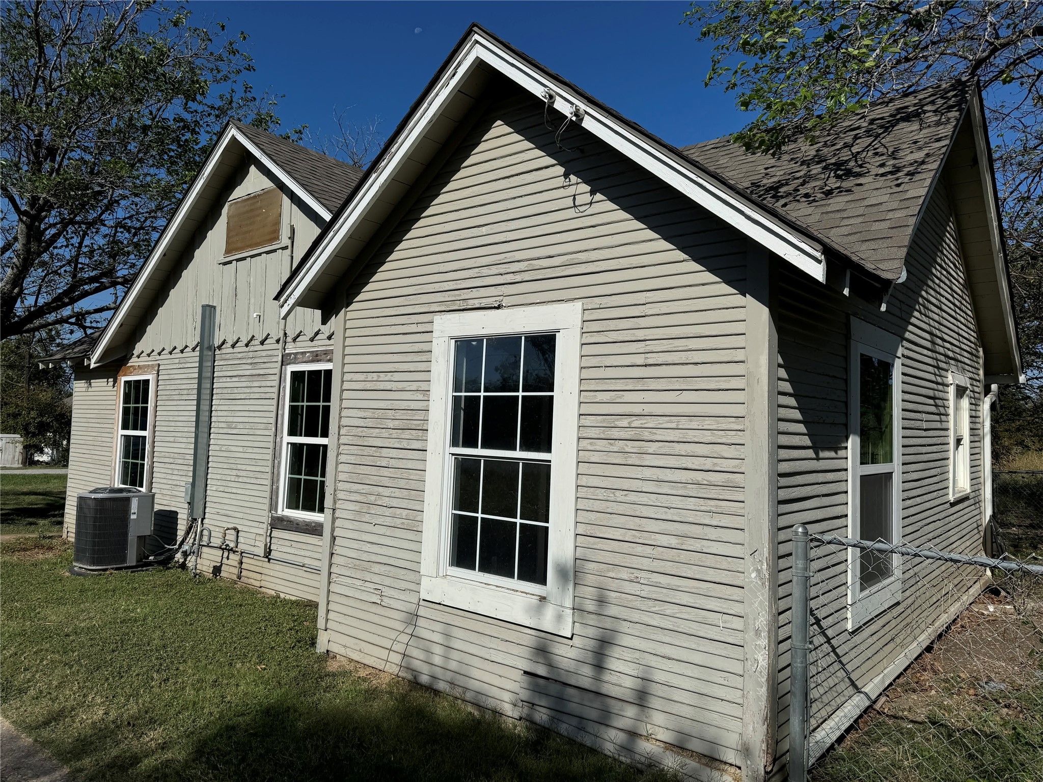 808 Mill Street