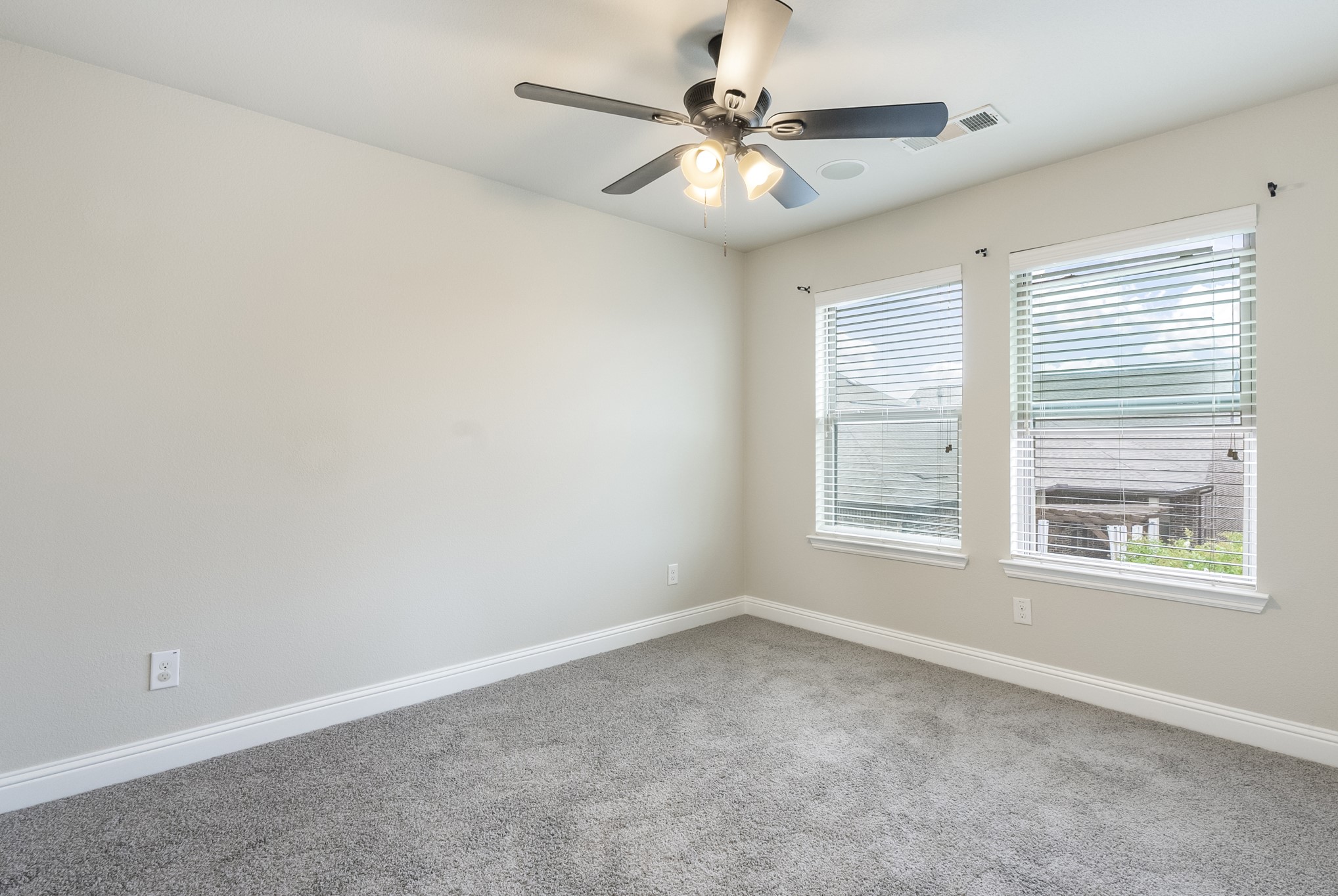 1110 Amber Rose Way