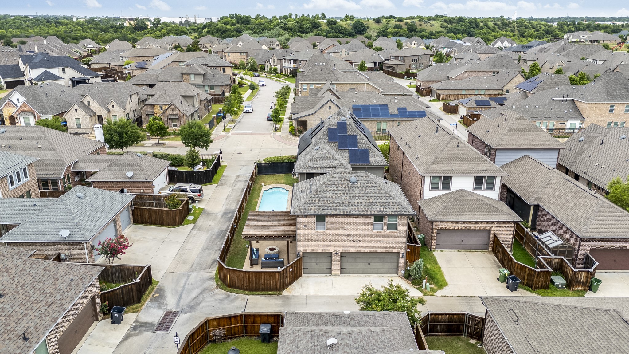 1110 Amber Rose Way