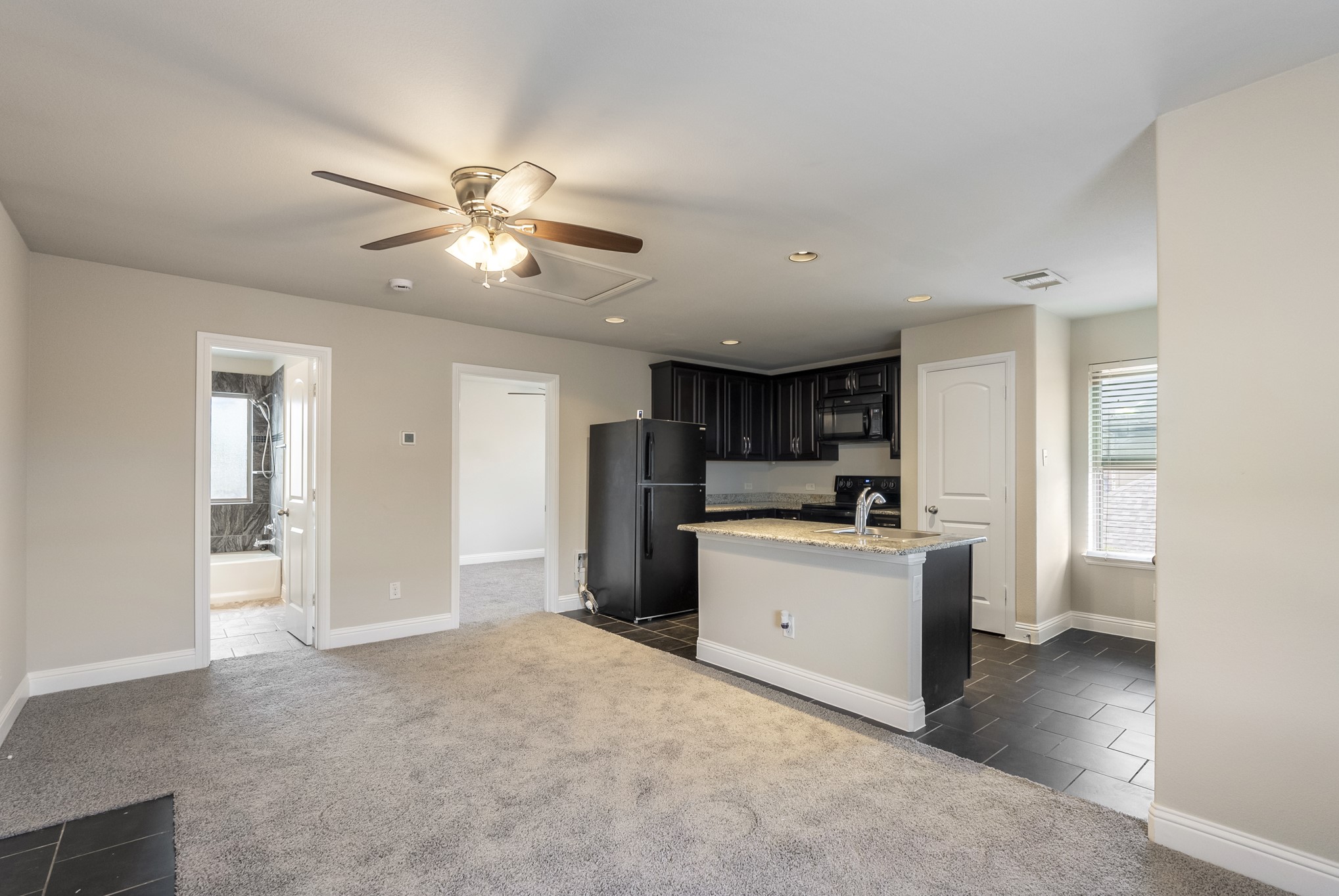 1110 Amber Rose Way