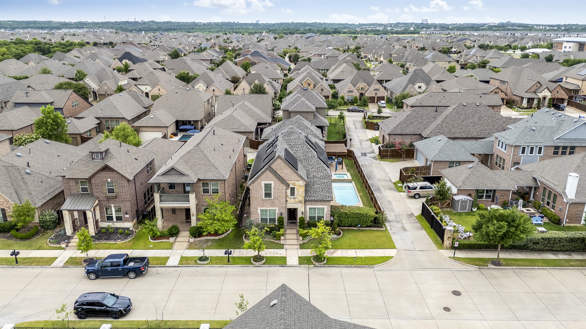 1110 Amber Rose Way
