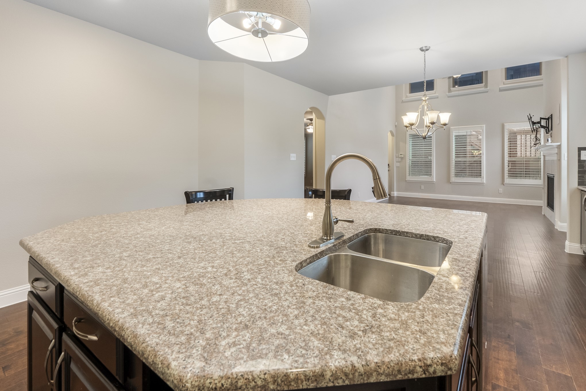 1110 Amber Rose Way