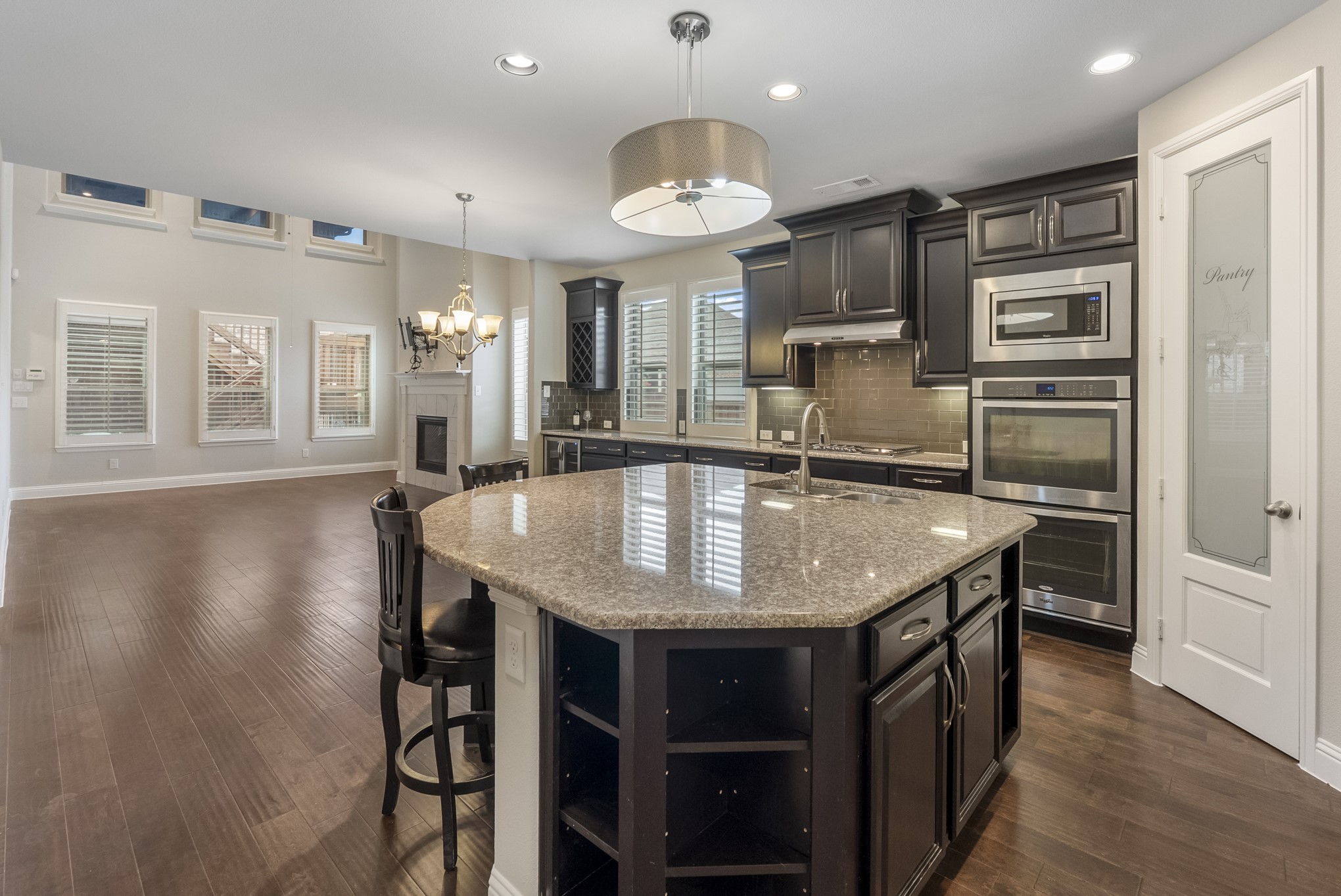 1110 Amber Rose Way