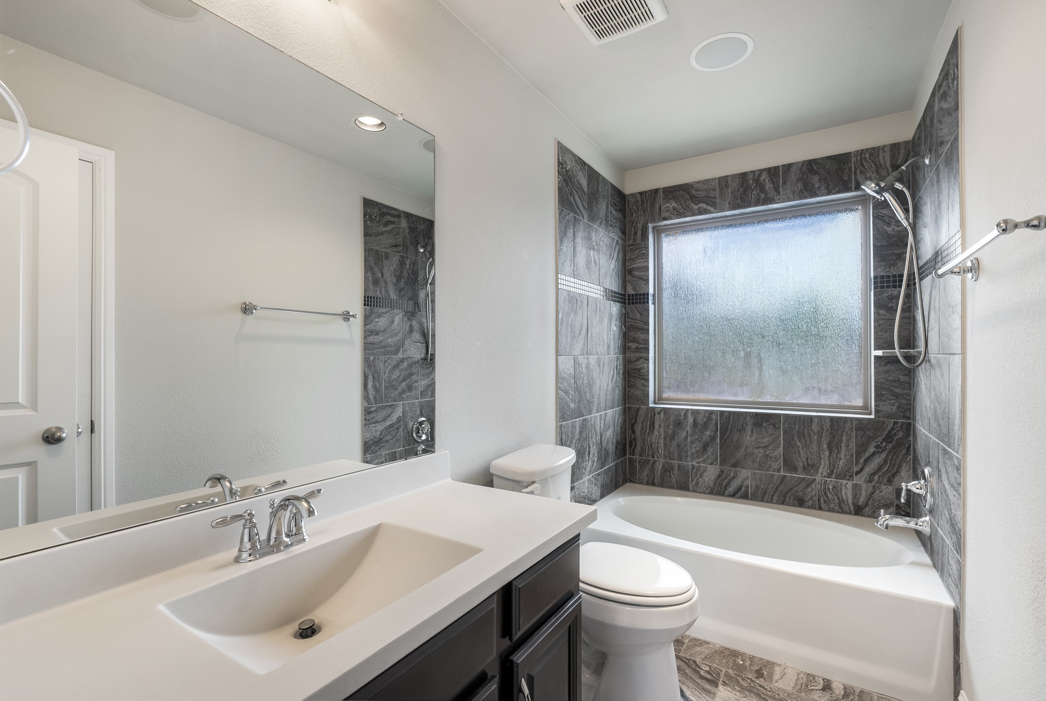 1110 Amber Rose Way